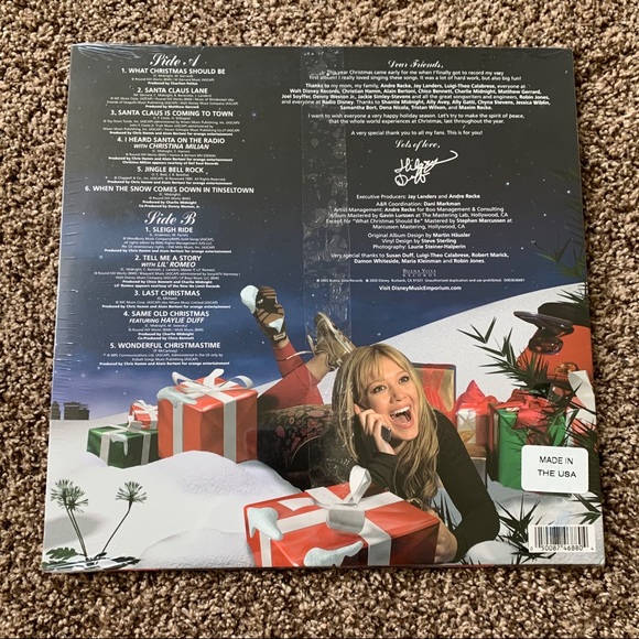 NEW Hilary Duff Christmas Vinyl - Picture 3 of 4